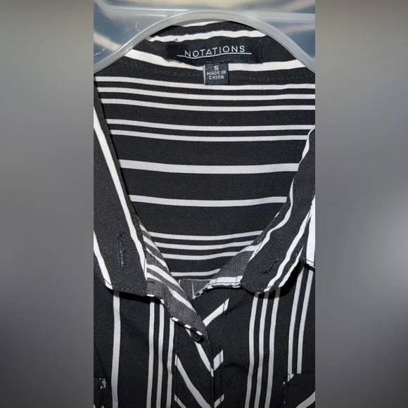 Striped Notations Long Sleeve Button Down 🌹 - Picture 4 of 4